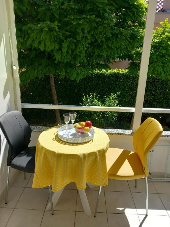 Studio Apartman Marija Petrcane Esterno foto